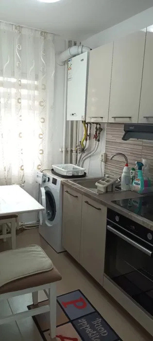 Apartament cu 2 camere, 40 mp, zona Manastur
