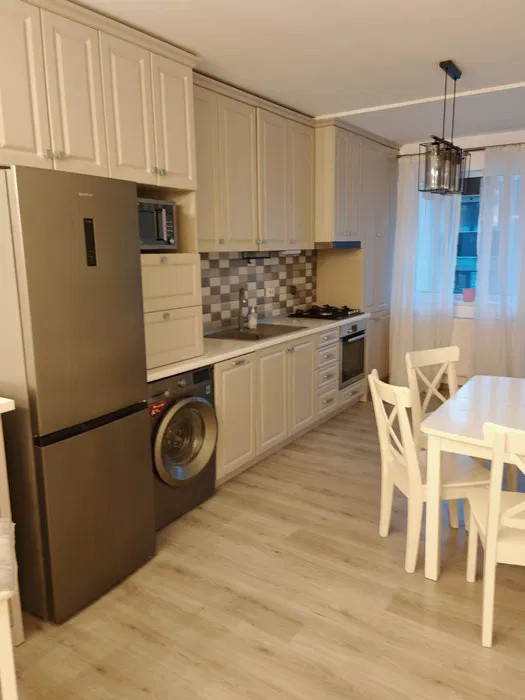 Apartament cu 2 camere,56mp, zona Dambul Rotund