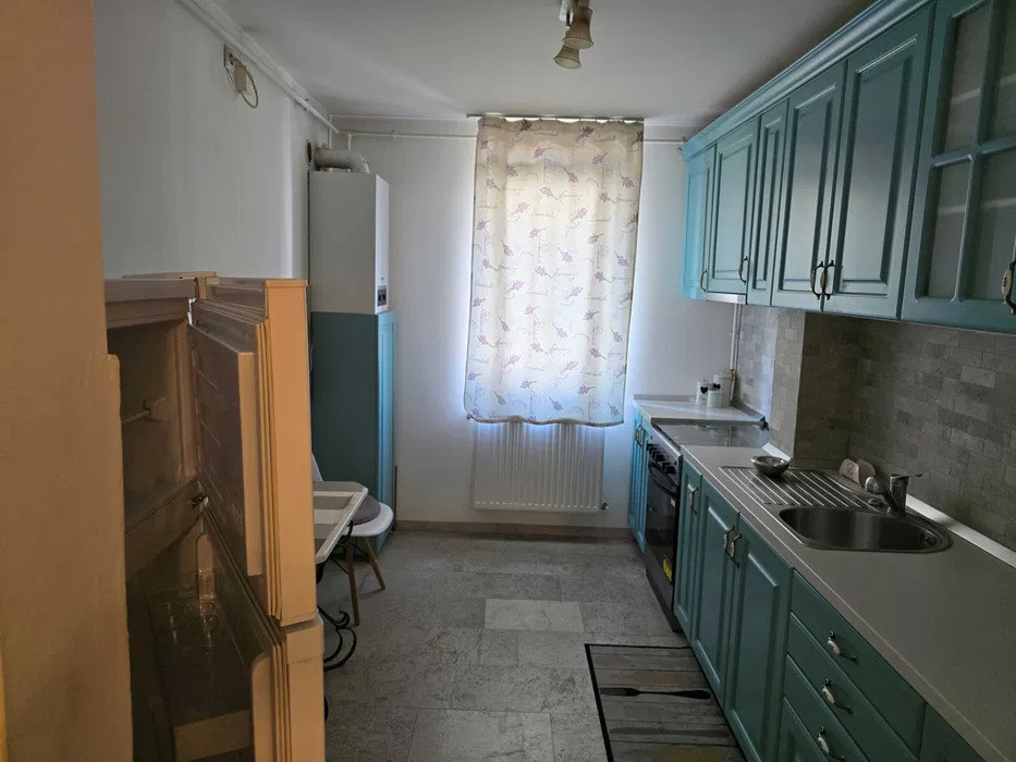 Apartament cu 2 camere,60mp,parcare, zona Intre Lacuri