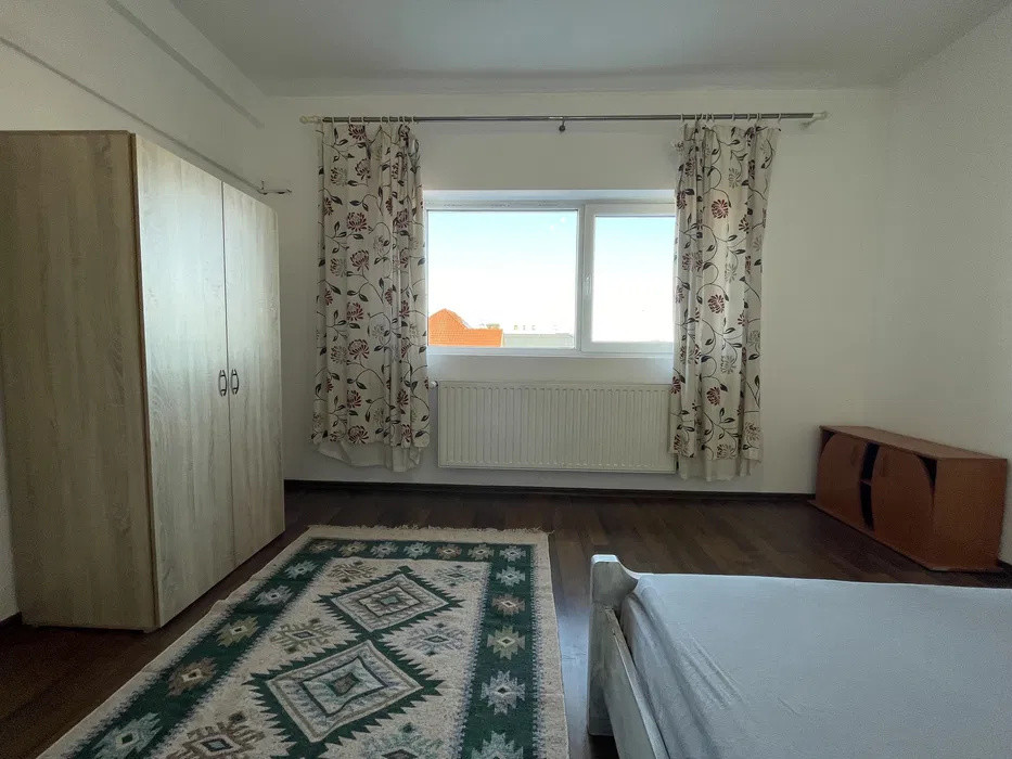 Apartament cu 4 camere, 150 mp, zona Someseni