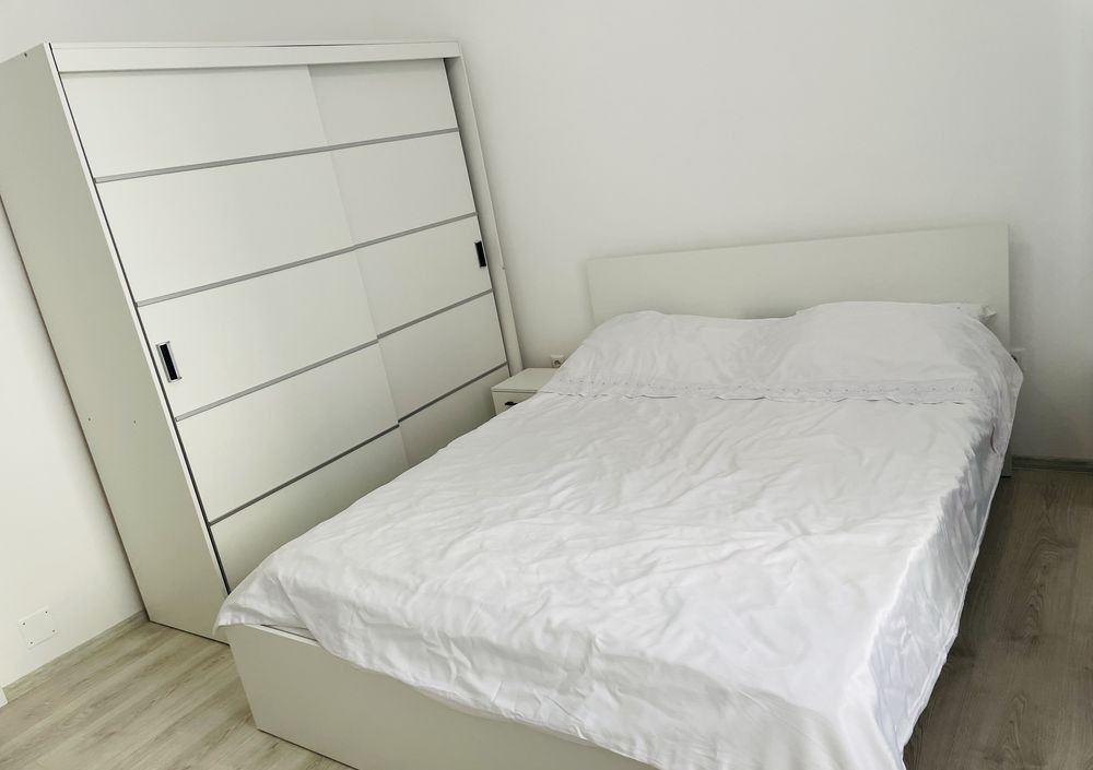 Apartament 2 camere modern, 53mp - Parcare subterana / zona Teilor