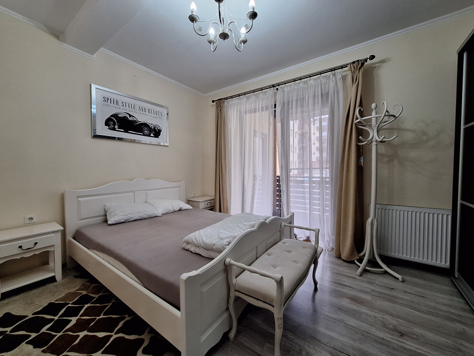 Apartament cu 2 camere, 55 mp, balcon, zona Parcului Poligon