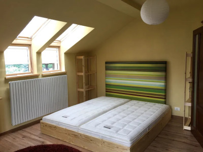 Apartament la casa 100mp,curte,zona Zorilor/UMF