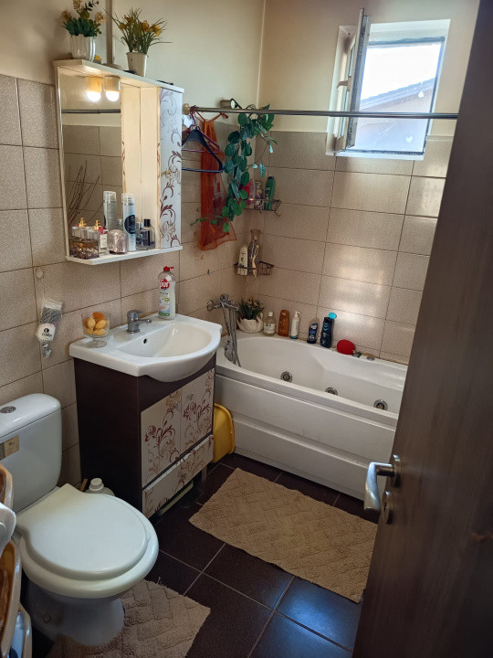 Apartament de 1 camera , 35 mp utili zona Porii