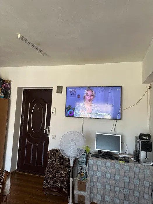 Apartament cu 2 camere, 41 mp, balcon, zona Porii