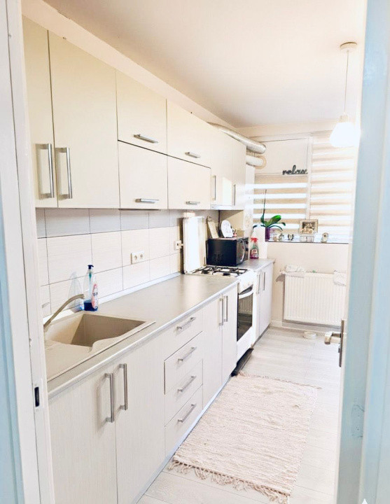 Apartament spațios de 69 mp plus doua balcoane ,zona Terra