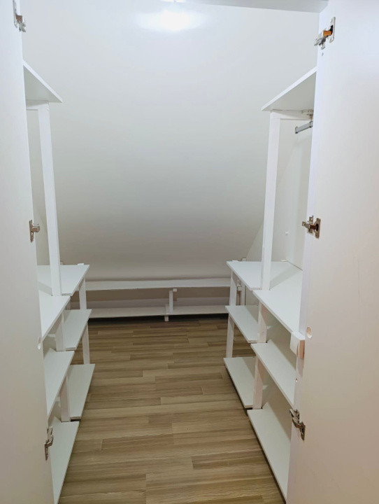 Apartament spațios de 69 mp plus doua balcoane ,zona Terra