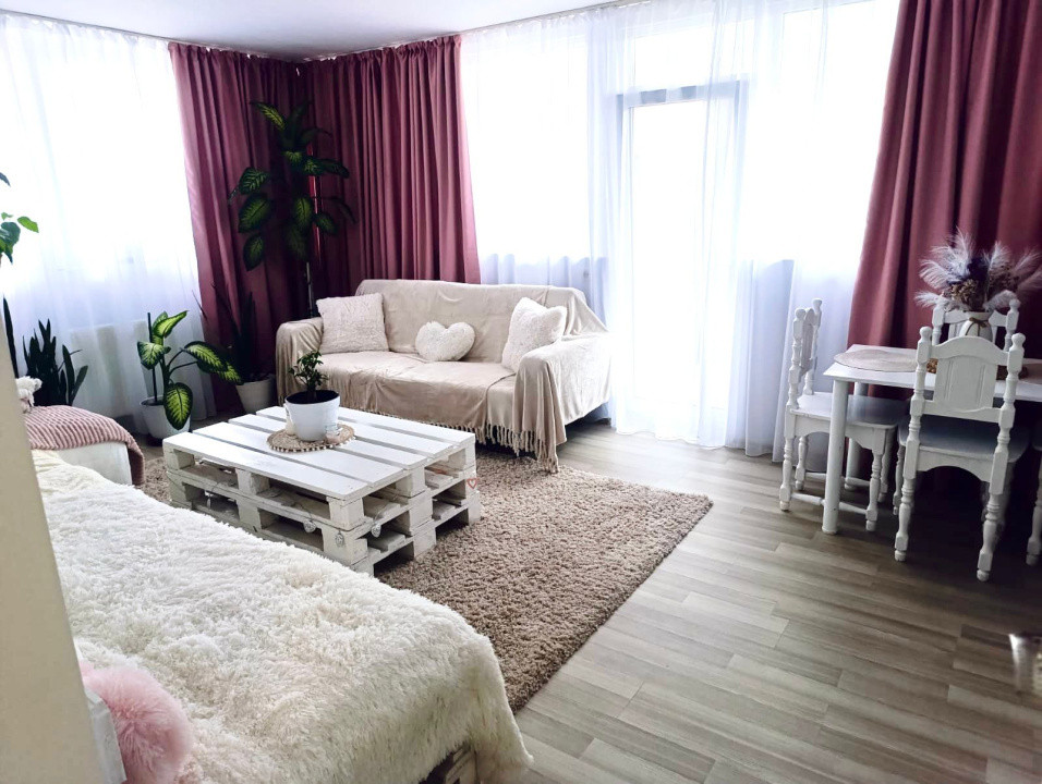 Apartament spațios de 69 mp plus doua balcoane