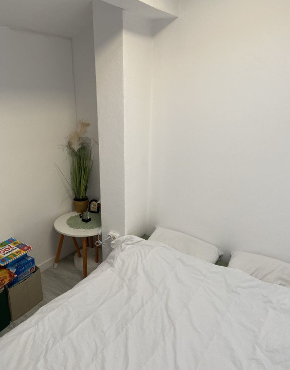 Apartament cu 2 camere, 45 mp, bloc nou, zona Edgar Quinet
