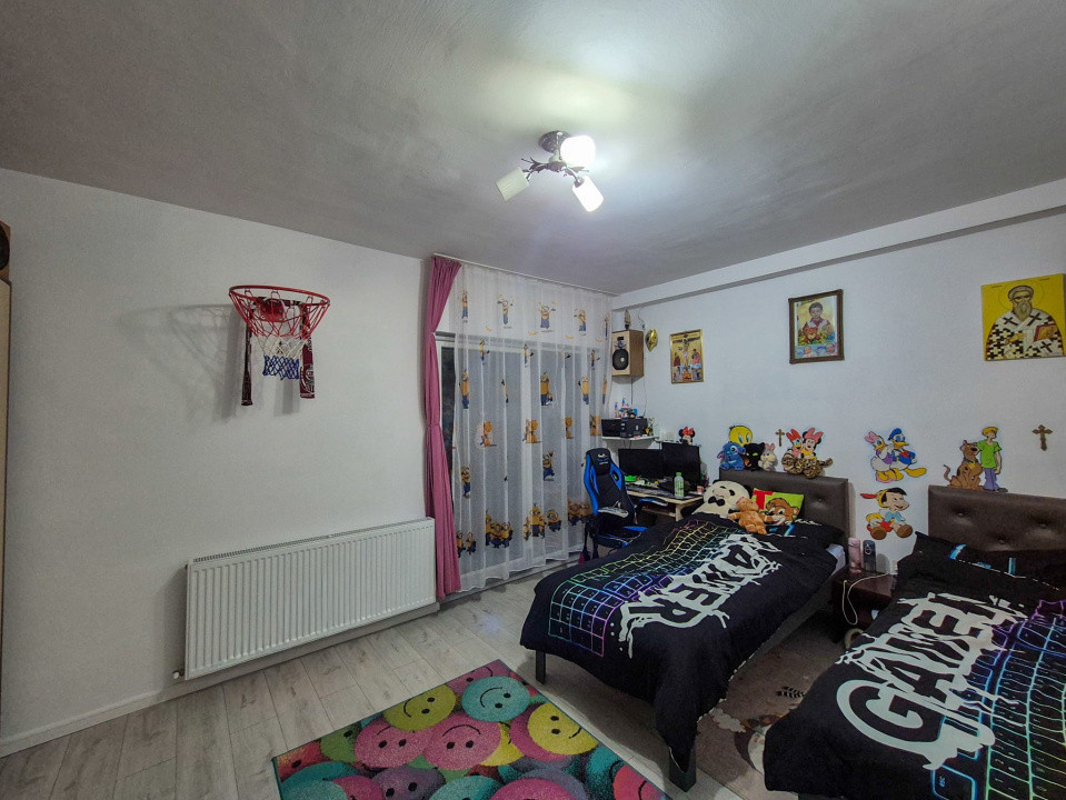 Apartament 2 camere, decomandat, 57mp + terasa 12mp/ zona Eroilor