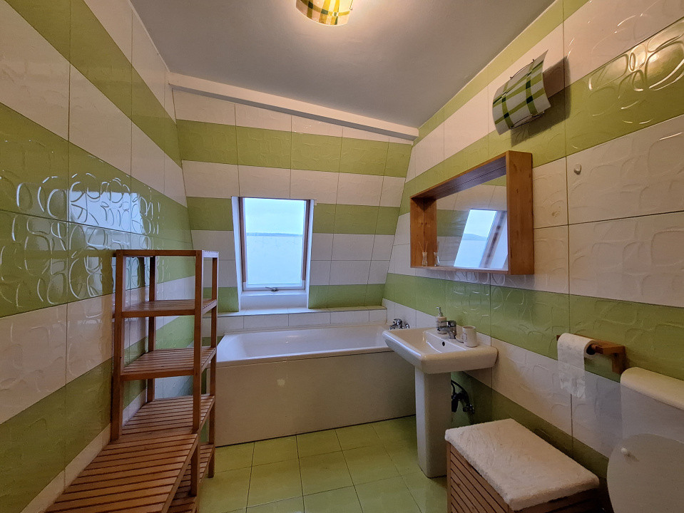 Apartament cu 2 camere, 54 mp, parcare, zona Muzeul Apei