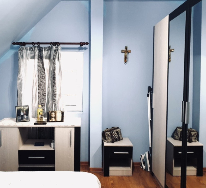 Apartament 3 camere , zona Porii