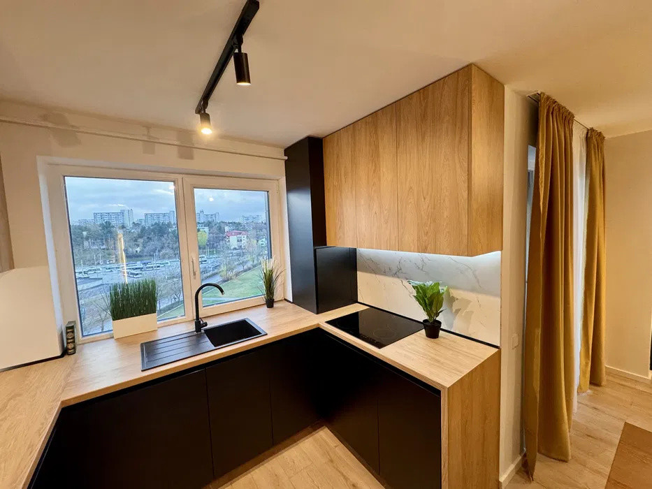 Apartament cu 2 camere, 60 mp, parcare subterana , 2 balcoane , Aer Conditionat