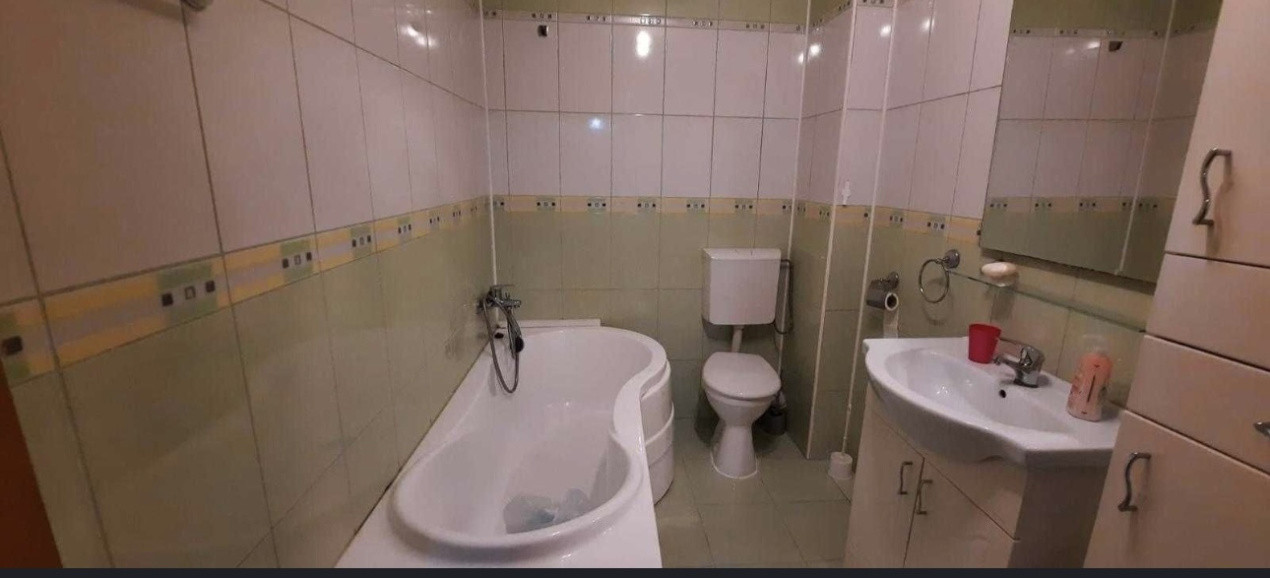 Închiriere apartament 2 camere | balcon | parcare | zona Teilor