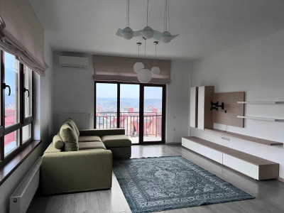 Apartament cu 3 camere, 80 mp, zona Europa