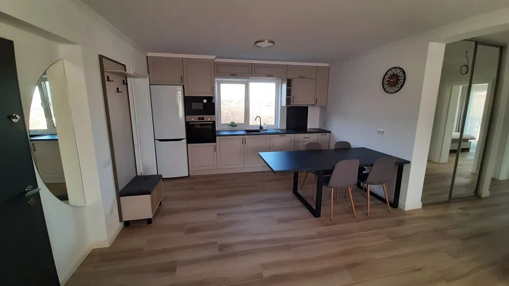 Apartament cu 3 camere, 85 mp, zona Borhanci