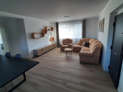 Apartament cu 3 camere, 85 mp, zona Borhanci