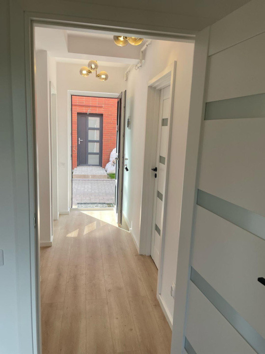 Casa insiruita, 80 mp utili, terasa, parcare, zona Casa Zanelor