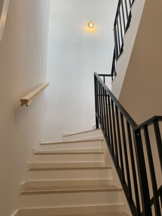 Casa insiruita, 80 mp utili, terasa, parcare, zona Casa Zanelor