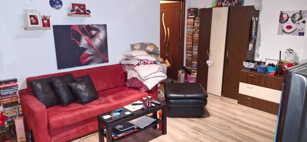 Apartament o camera, decomandat, 2 balcoane, zona Eroilor