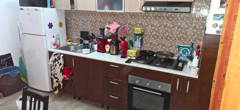 Apartament o camera, decomandat, 2 balcoane, zona Eroilor