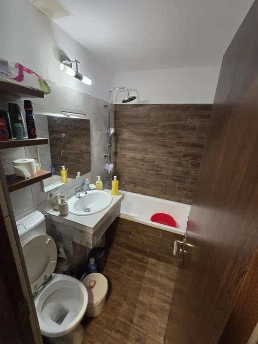 Apartament cu 2 camere, 40 mp, zona Manastur