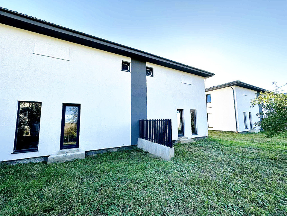 Casa moderna tip duplex,140 mp utili,zona centrala Gilau,tva inclus 