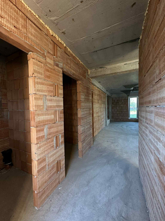 Casa moderna tip duplex,140 mp utili,zona centrala Gilau,tva inclus 