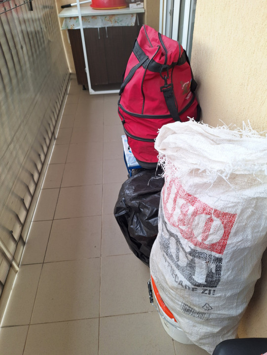 Apartament cu 3 camere, 58,4 mp, 2 balcoane, zona Florilor