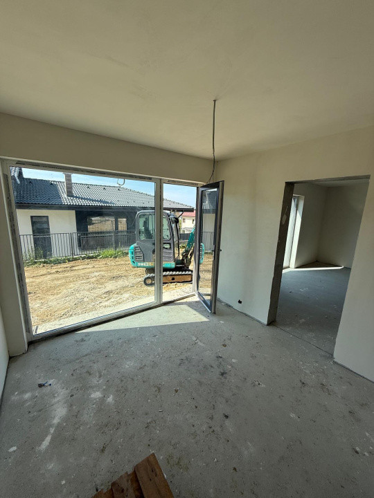 Casa idividuala 282 mp utili, zona Wonderland