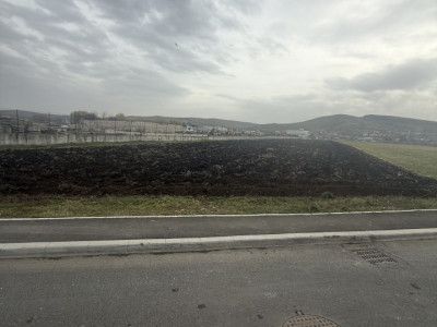 Teren intravilan - PUZ - 7200 mp - curent - apa - canalizare - Parc Nervia!