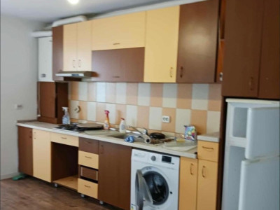 Apartament 2 camere | 44 mp | parțial mobilat | zona Terra