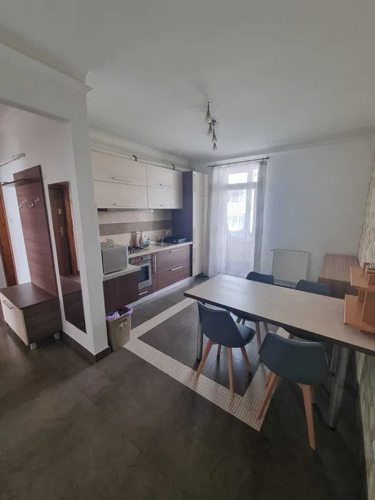 Apartament cu 2 camere decomandate,64mp,parcare, zona Marasti