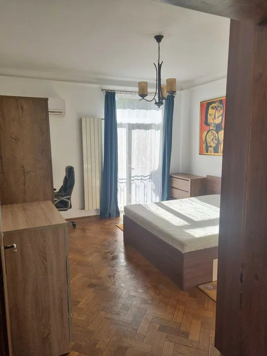 Apartament cu 2 camere decomandate,64mp,parcare, zona Marasti