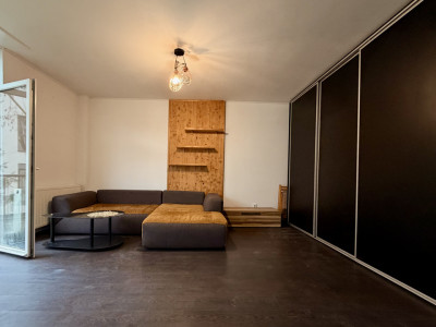 Apartament 45 mp utili , zona Tineretului , 2 camere ,parter inalt