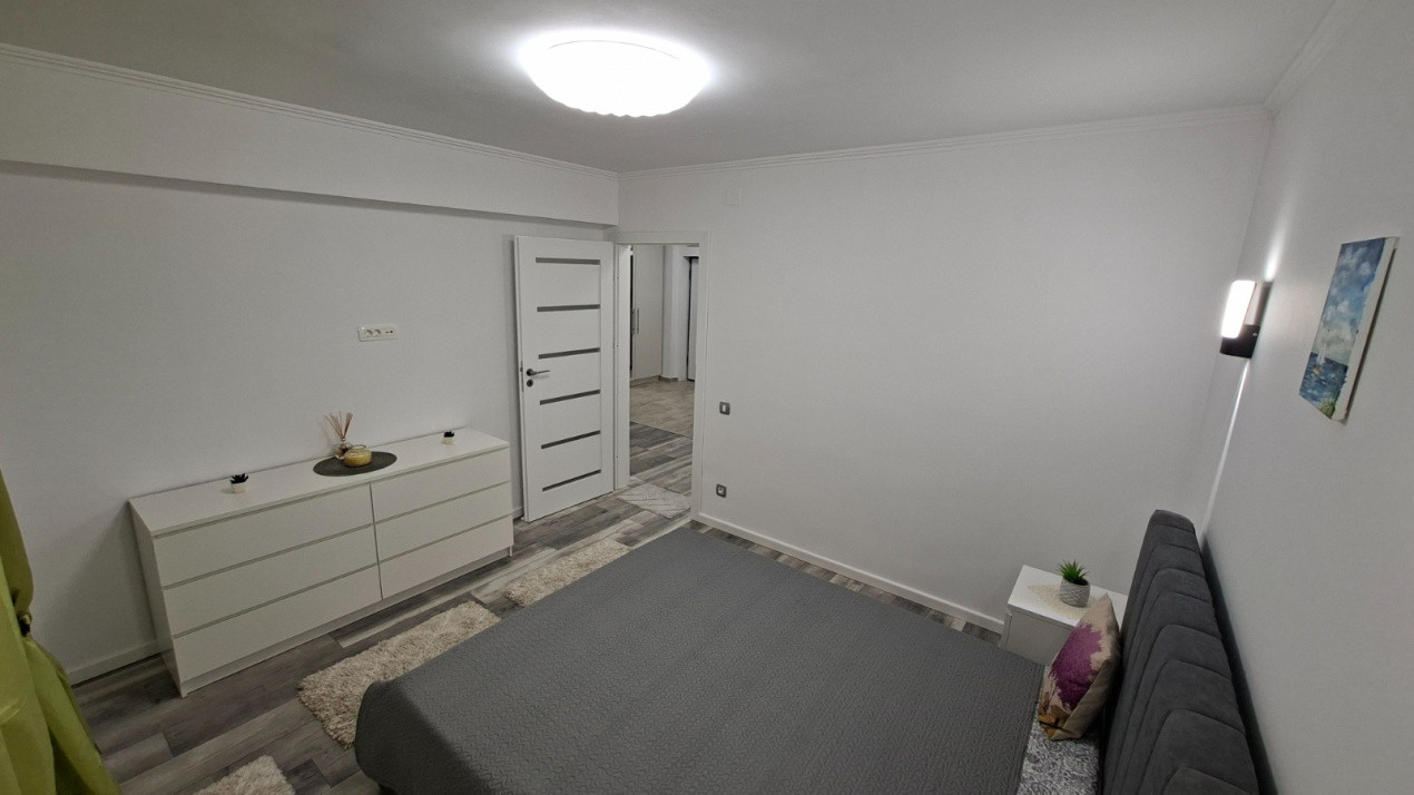 Apartament 3 camere, 60 mp, etajul 1, complet renovat, zona Parcului Central