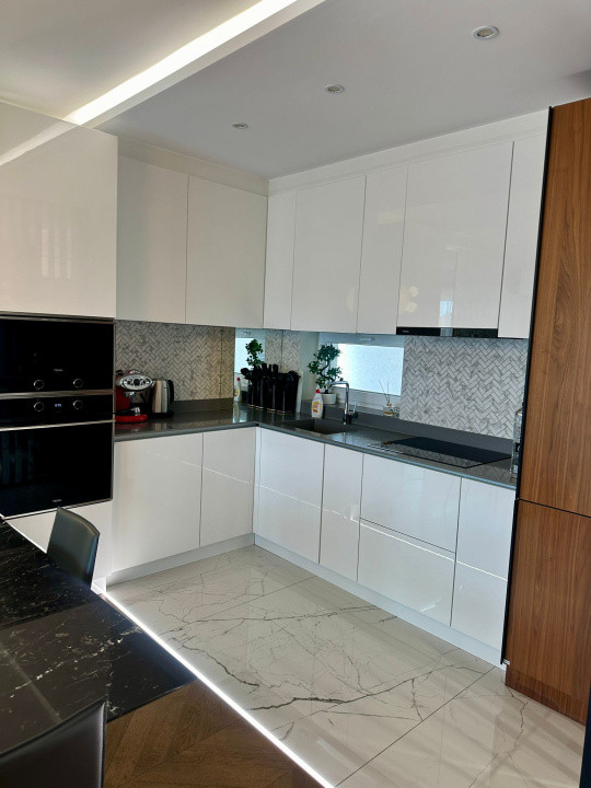 Apartament 2 camere, 65 mp, terasa, parcare, la cheie zona The Office