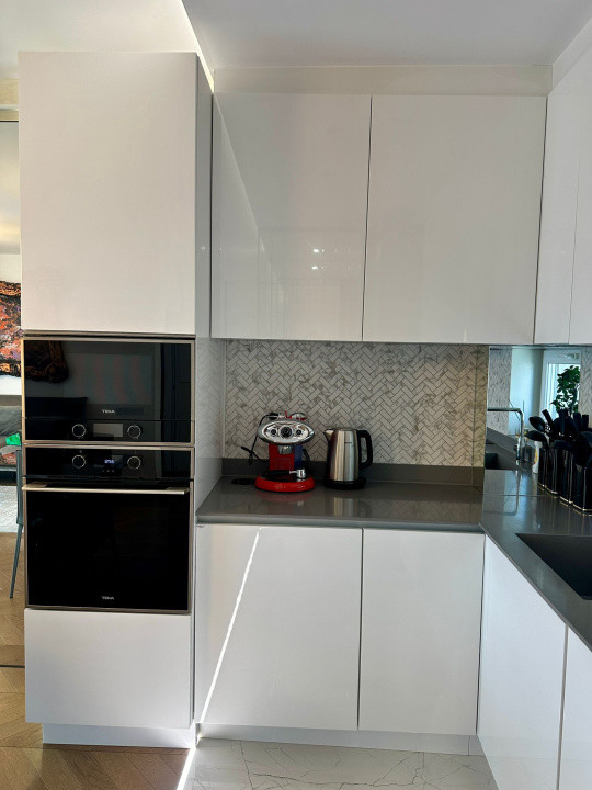 Apartament 2 camere, 65 mp, terasa, parcare, la cheie zona The Office