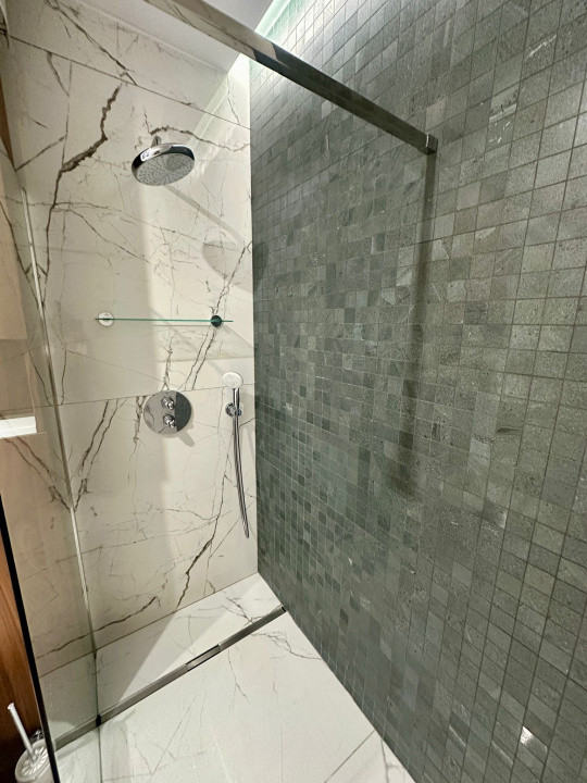 Apartament 2 camere, 65 mp, terasa, parcare, la cheie zona The Office