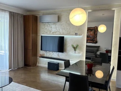 Apartament cu 2 camere,60mp,terasa,parcare subterana, zona Centrala