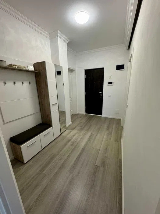 Apartament cu 2 camere, 57mp,parcare, zona Centru