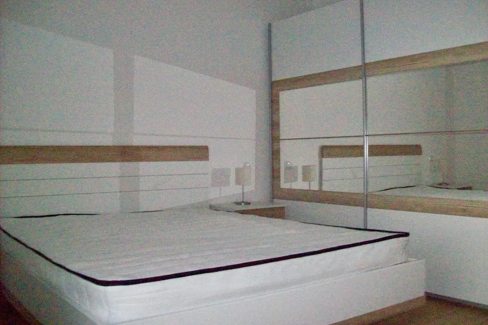 Apartament cu 2 camere,58mp,parcare, zona Europa