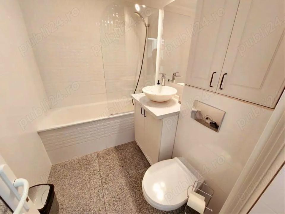 Apartament cu 3 camere, parcare, zona Gheorgheni/Iulius Mall