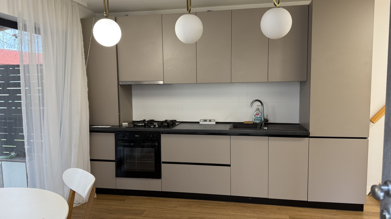 Casa ideala pentru locuita personala sau investitie, langa Interservisan