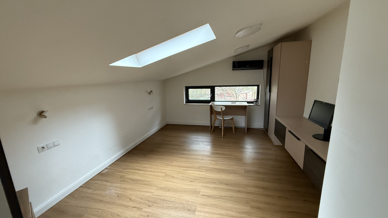 Casa ideala pentru locuita personala sau investitie, langa Interservisan