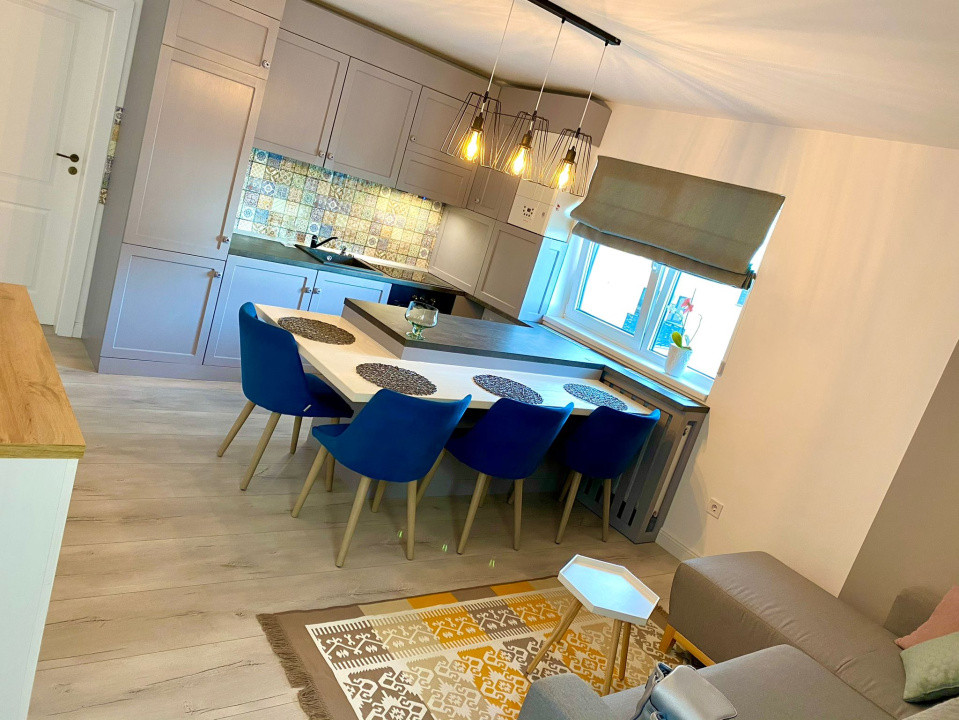 Apartament la cheie  în zona Vivo,3 camere 