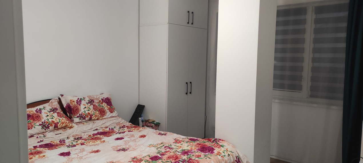 Apartament cu 3 camere, 83 mp, balcon, zona Parcului Poligon