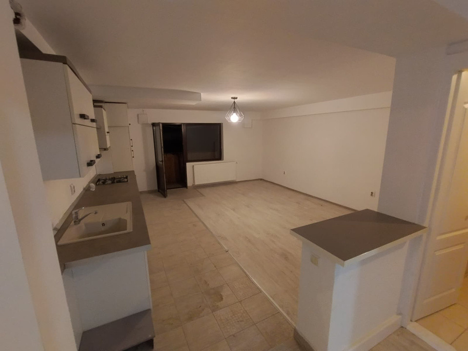 Apartament cu 3 camere la super pret!!!