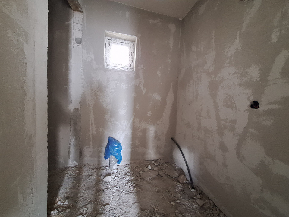 Casa individuala, 5 camere, teren 500 mp, zona centrala Gilau