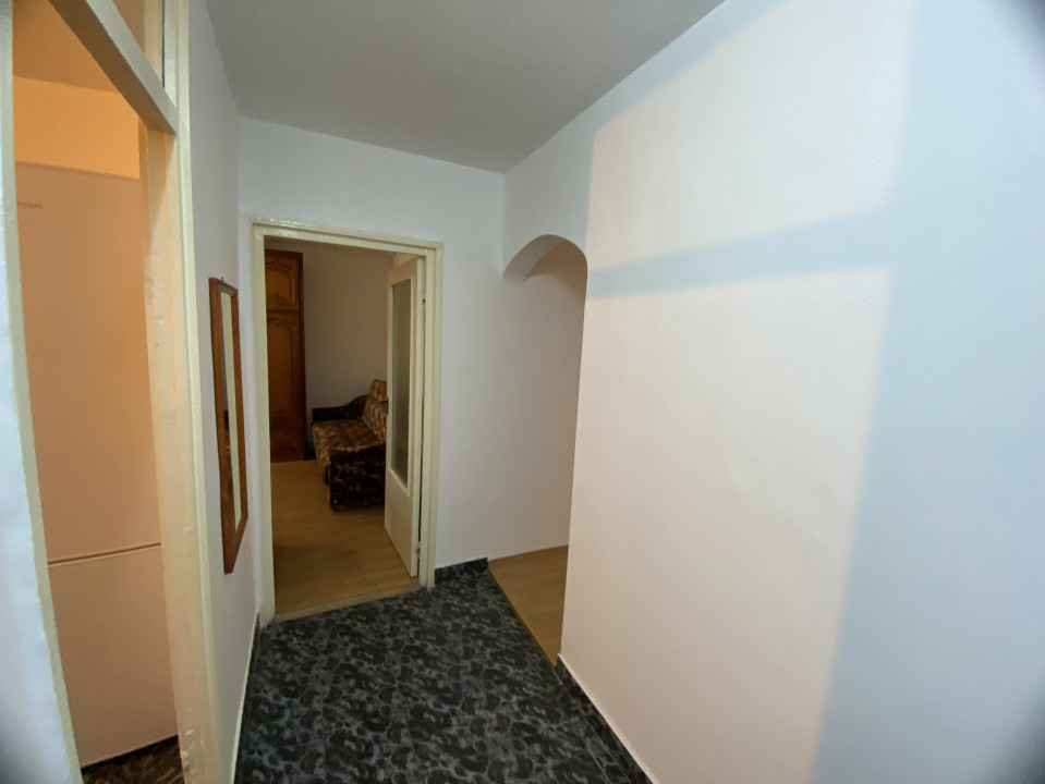 Apartament 4 camere, etaj intermediar, zona Kaufland Manastur 
